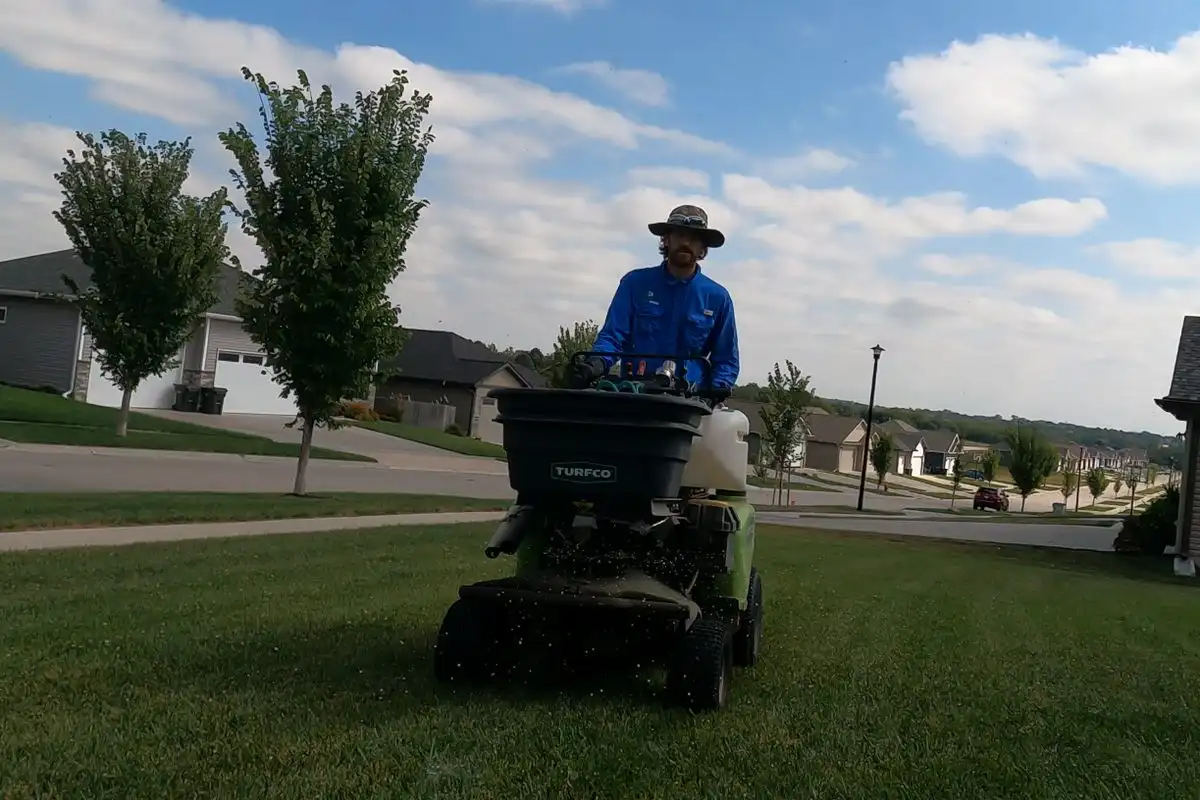 Fall Fertilization: The Secret to an Early, Thick Spring Lawn